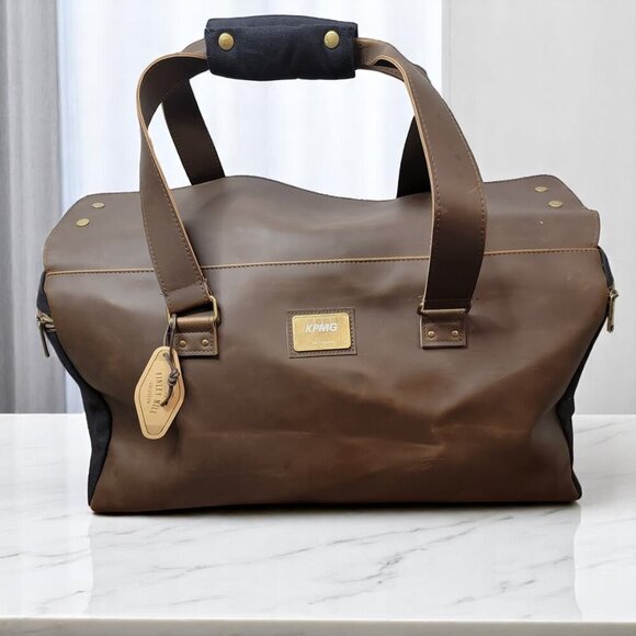 Origaudio Leather-Look Duffel Bag – Weekender/Carry-On with Shoulder Strap | NWT - Picture 1 of 10